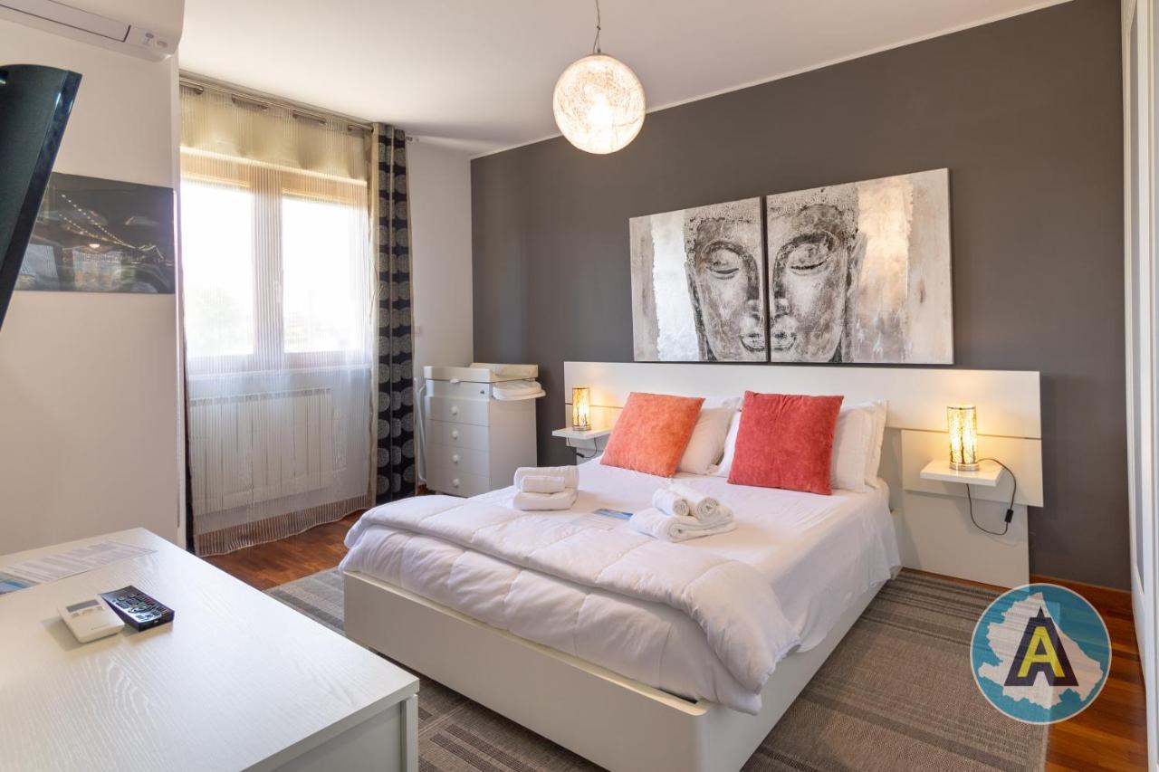 Moderno Appartamento A Montesilvano 54A エクステリア 写真